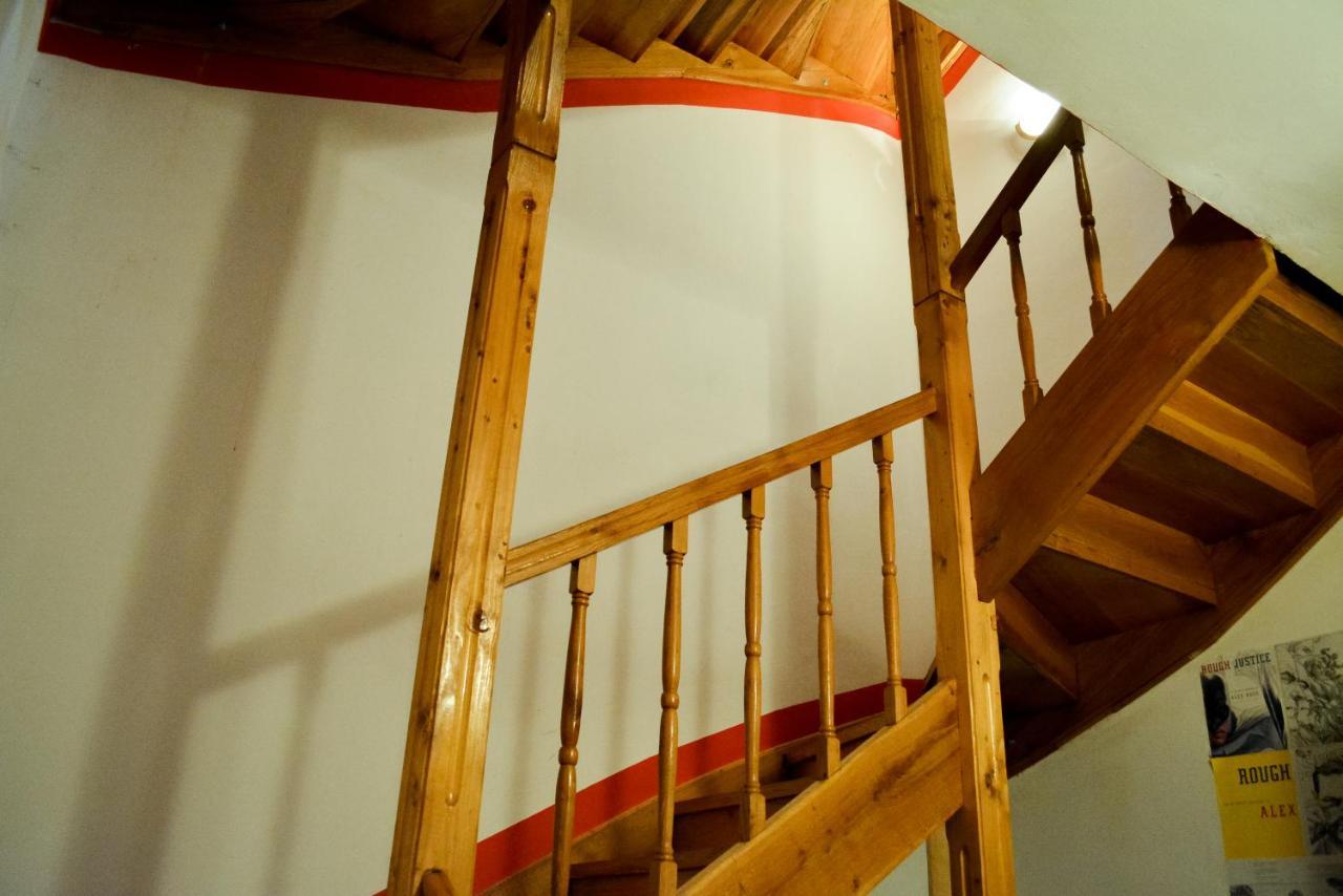 Grandpa'S Hidden Crib, 6 Bedroom, Pet Friendly Sinaia Exterior photo